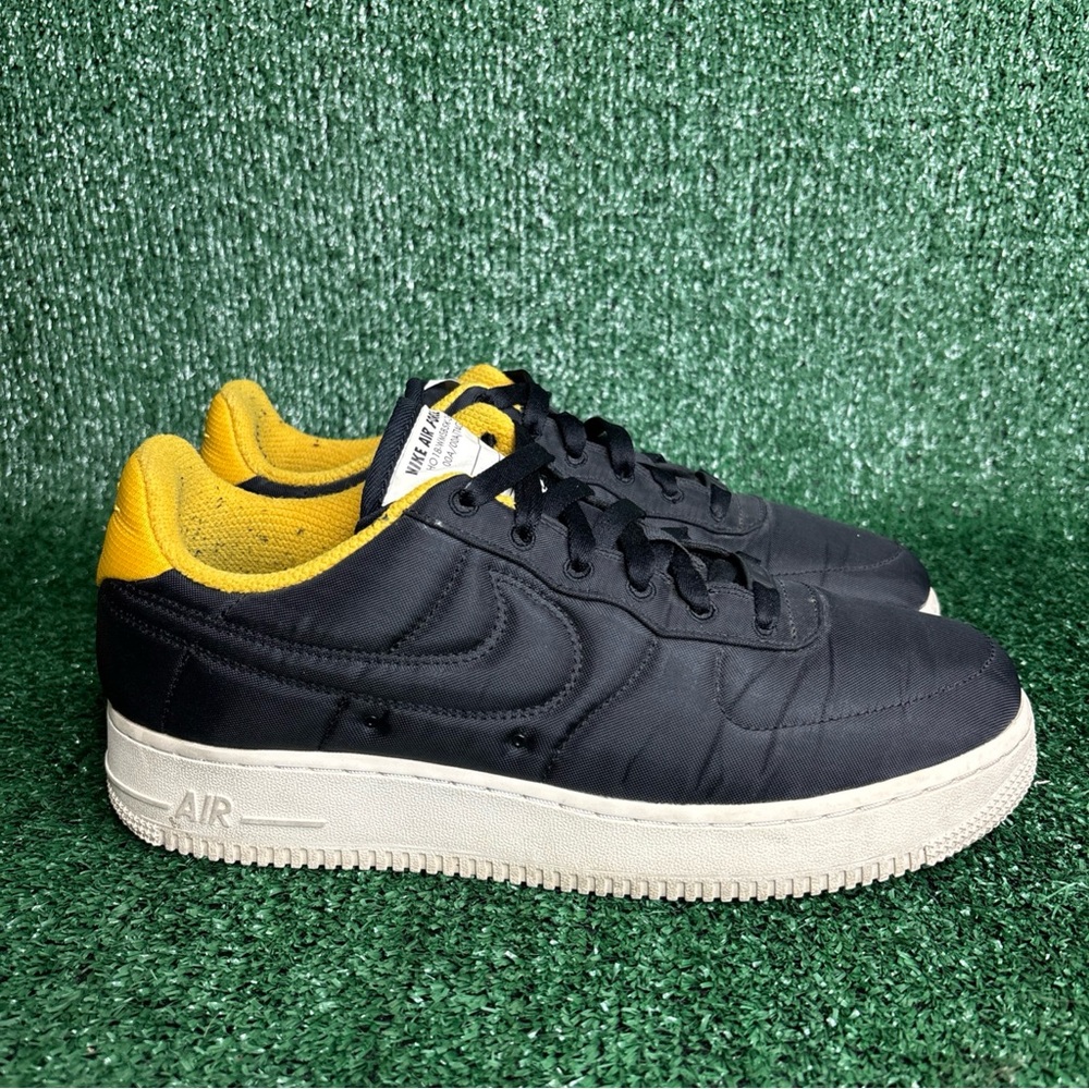 Nike Air Force 1 ‘07 LX Women’s Sz 10 Black Yellow Ochre AF1 Sneakers 898889-011